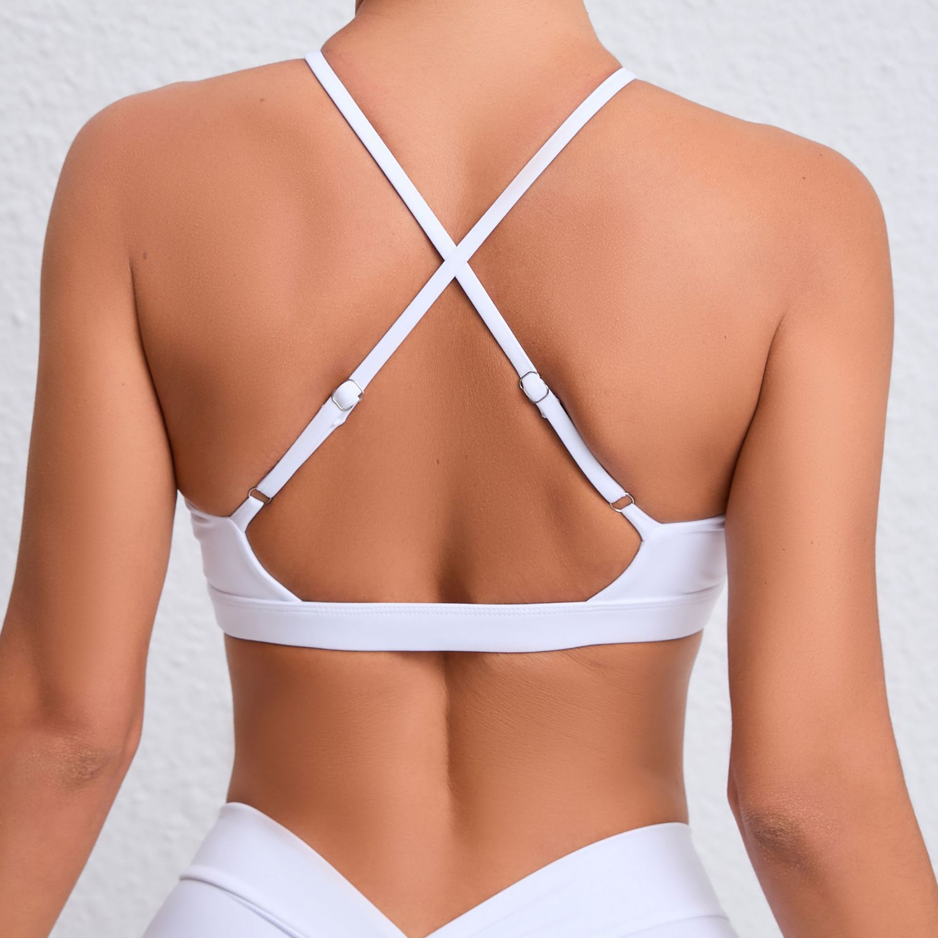 Criss Back Naked Skin Sports B - Yoga Daily Fitness 评论和价格